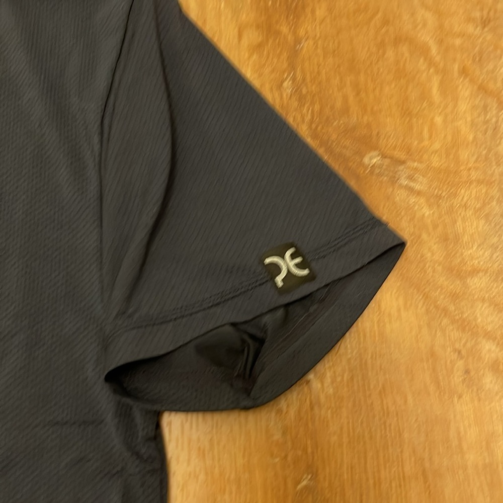 Perry Ellis Performance Top - Picture 4 of 6
